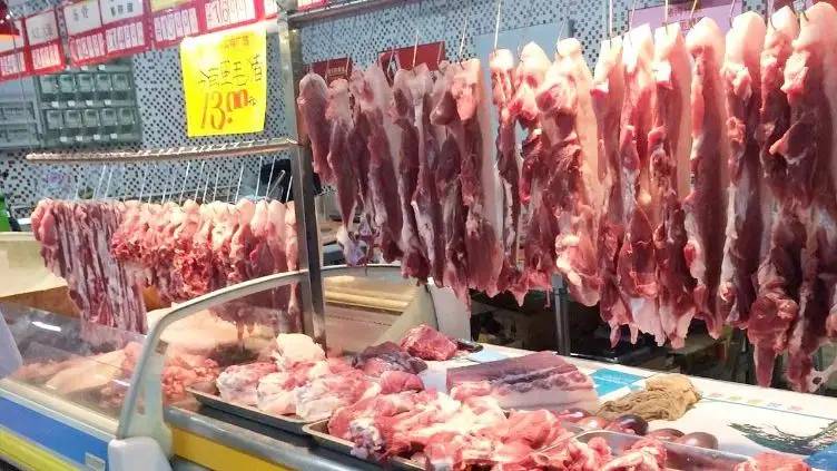 超市猪肉为什么比菜市场更便宜？超市员工说了6点，买肉不吃亏
